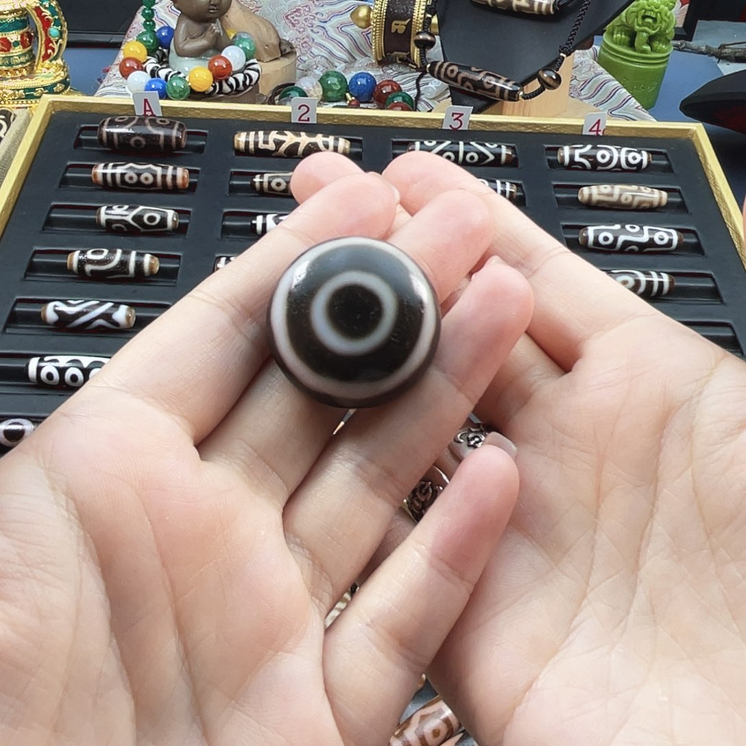 克***贝玛瑙/玉髓未镶嵌颈饰