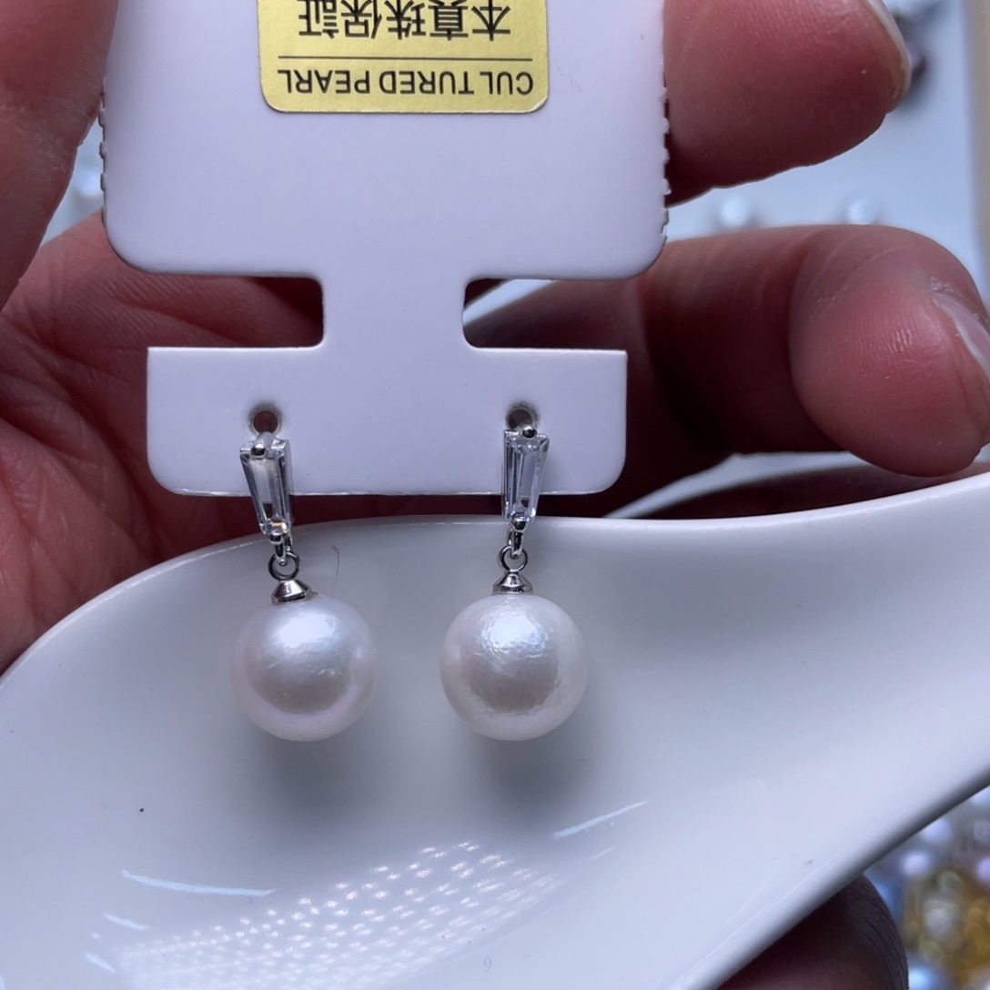 耳饰淡水珍珠未镶嵌
