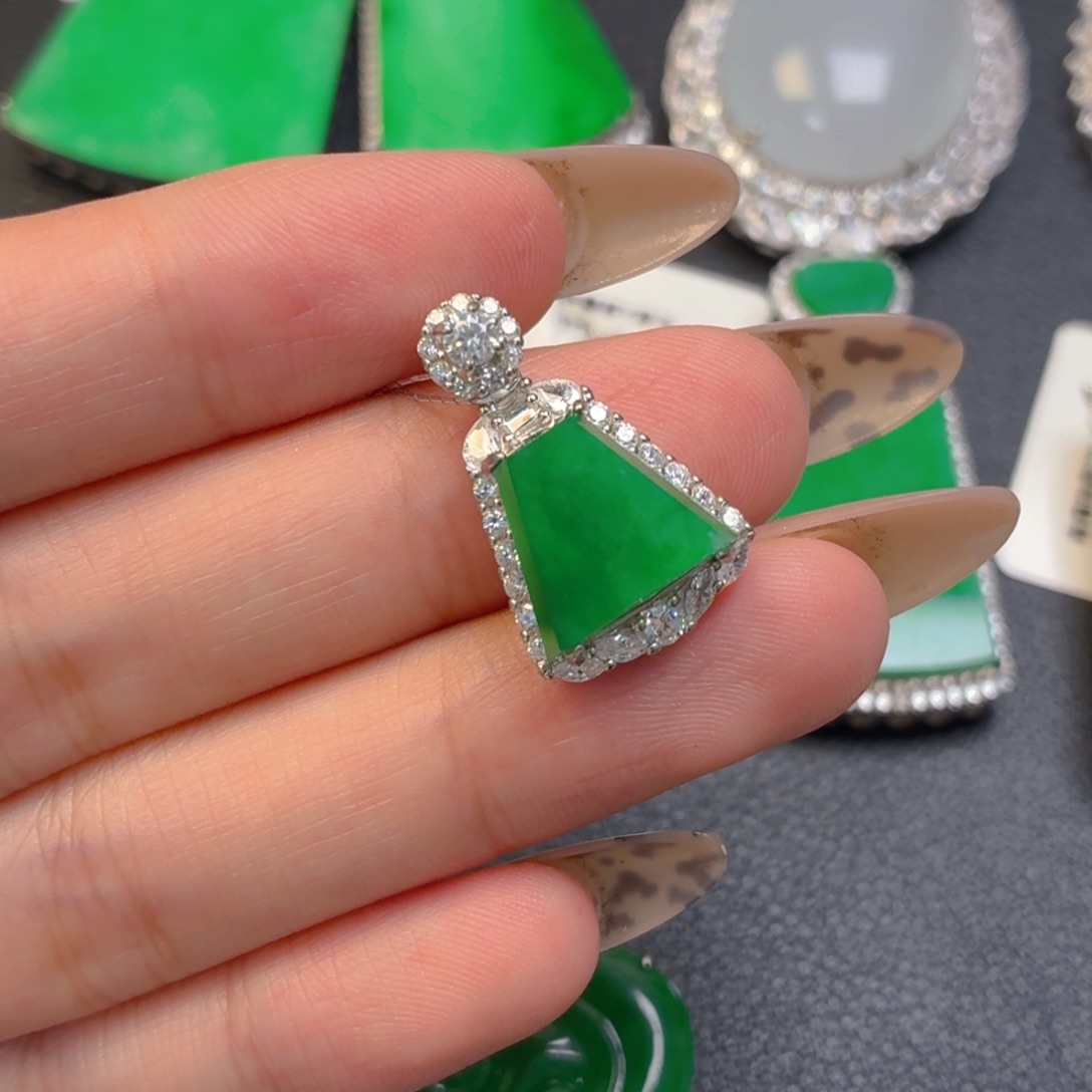 翡翠银S925镶嵌颈饰