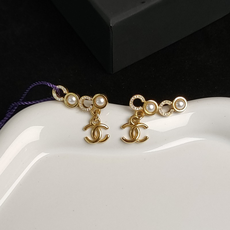 95新 Chanel/香奈儿 Azul-24C金色水钻珍珠COCO字母双C耳钉/53994