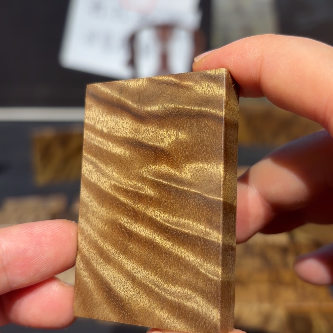 卡***南金丝楠木无事牌材料