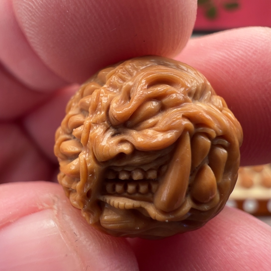 披***肠核桃手串/手链1.85双面獠牙恶僧