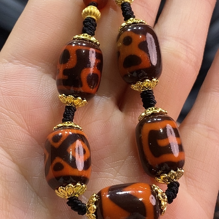 玛瑙/玉髓颈饰合金