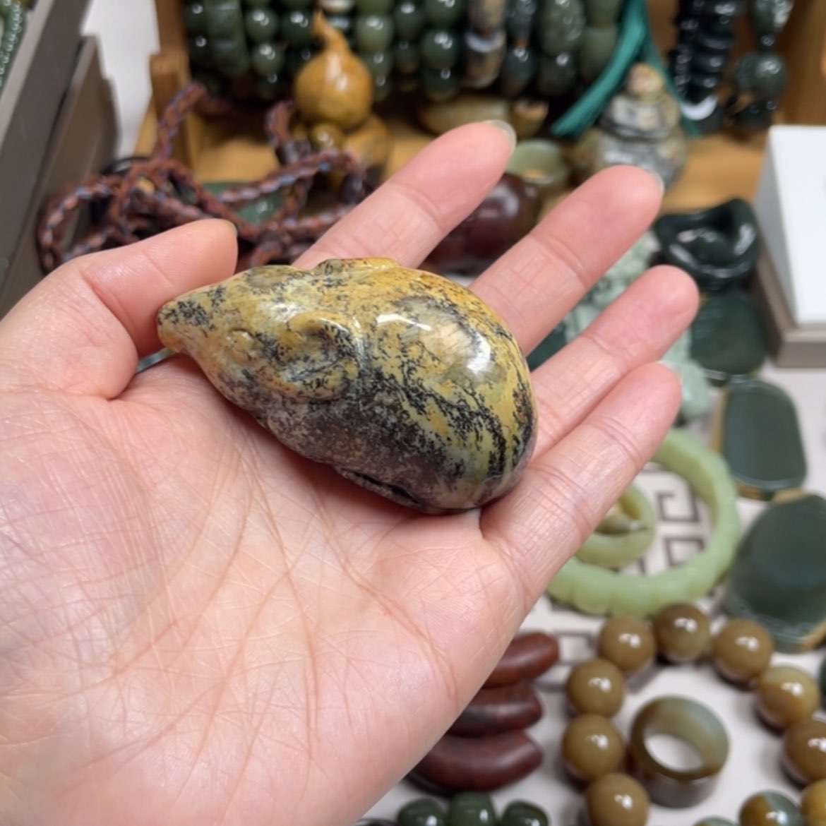 【闪购商品】岫岩河磨玉（透闪石质玉）手把件未镶嵌