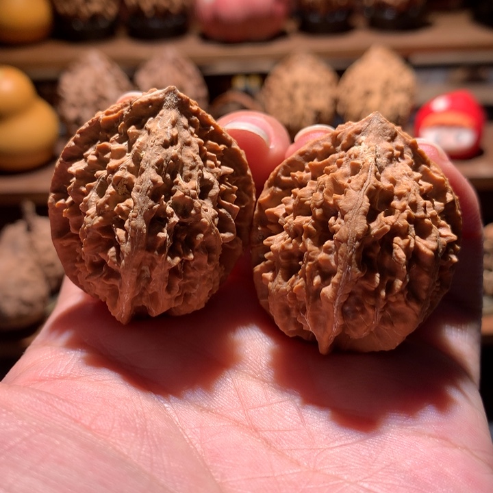 福***照吊坠文玩核桃楸玥核58