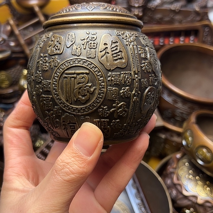 精美铜器批发档口