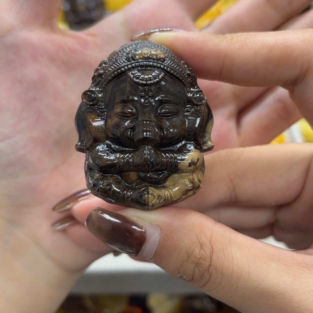 琥珀未镶嵌裸石天然琥珀根珀象神可吊坠