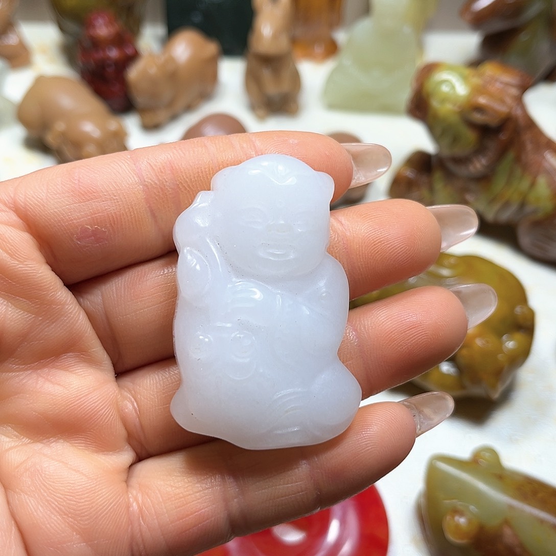 白玉菩提吊坠白玉菩提吊坠