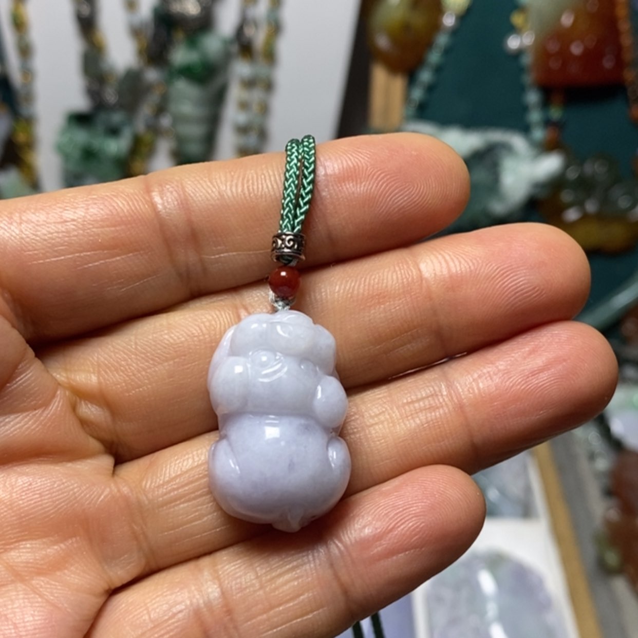 【闪购商品】蛇纹石玉吊坠未镶嵌