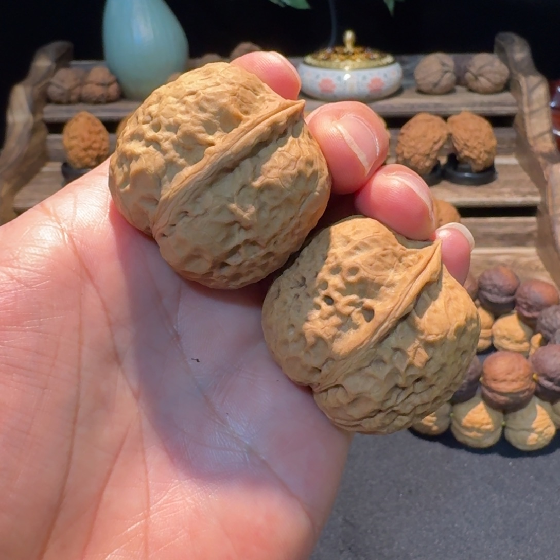 文玩核桃把件云南铁核桃8
