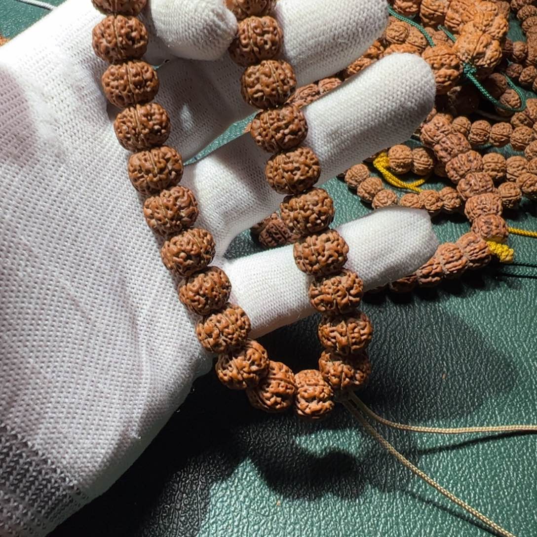 金刚菩提手串空***饿658凹底梅花12.5