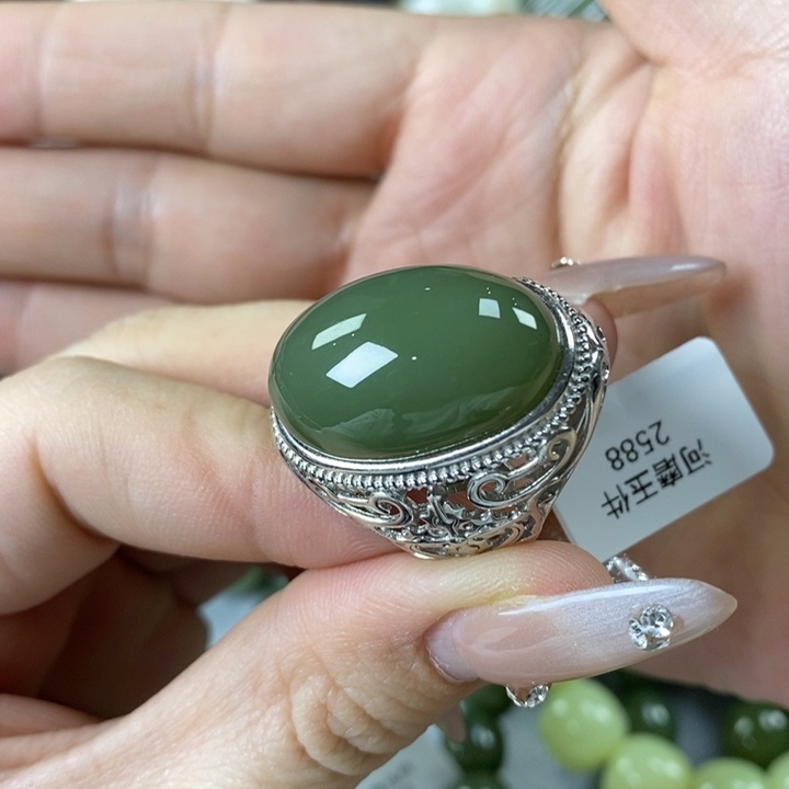 透闪石质玉戒指银S925镶嵌茗