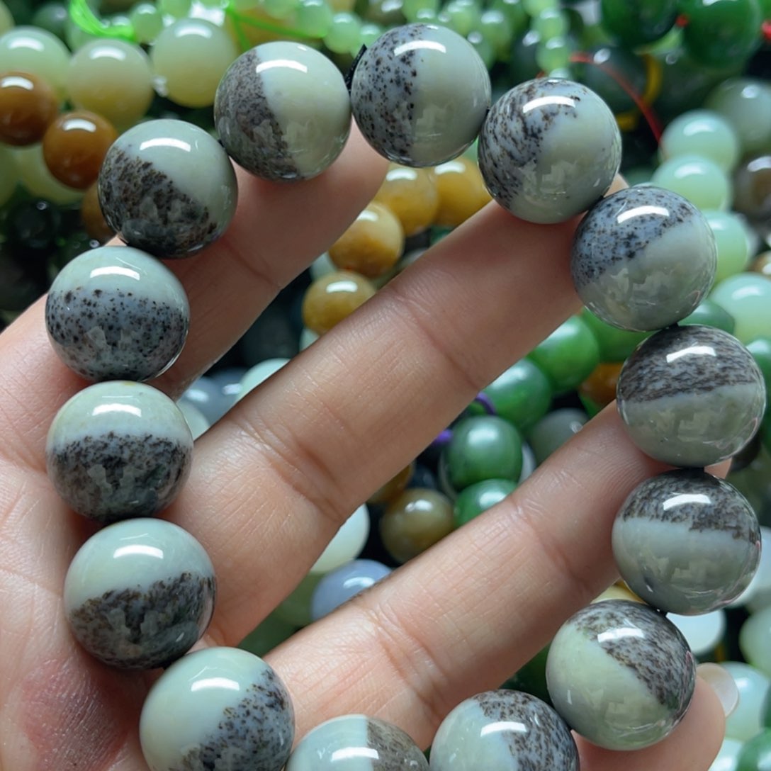 和田玉手链未镶嵌