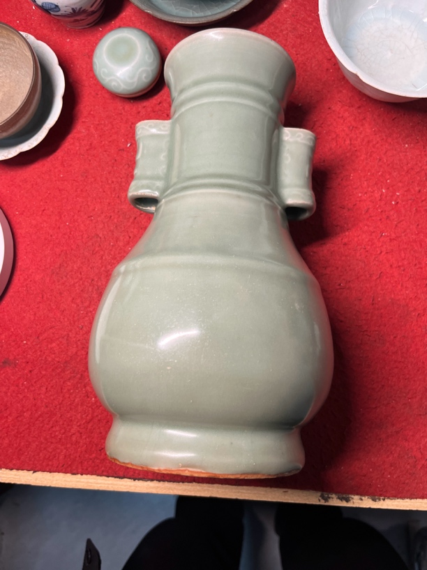 龙泉贯耳瓶一个包邮