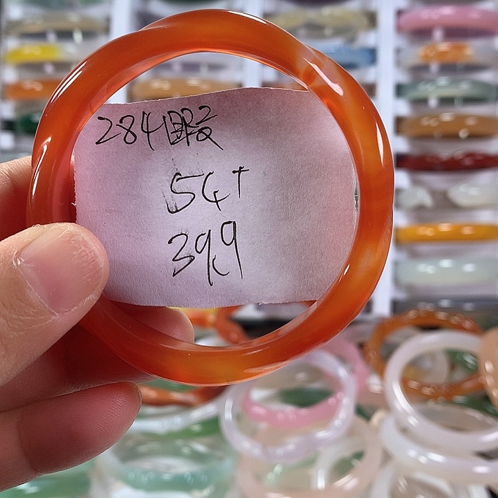 玛瑙/玉髓手镯未镶嵌