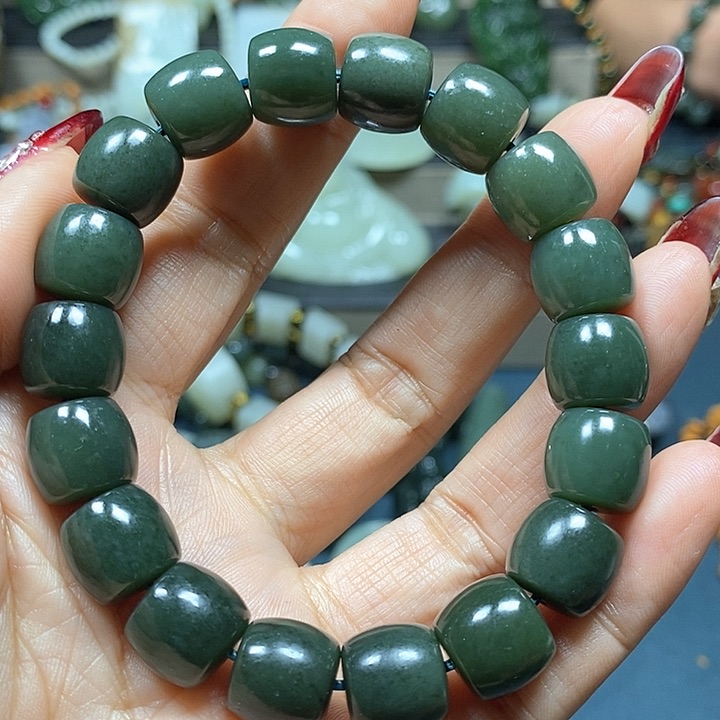 和田玉手串未镶嵌