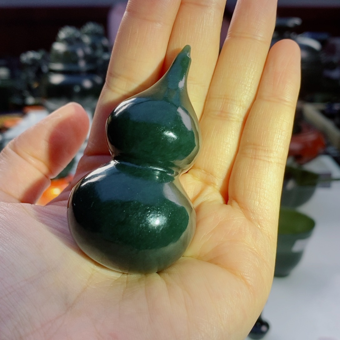 和田玉（青玉）挂件未镶嵌