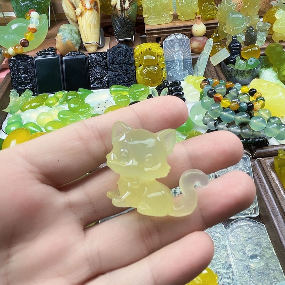岫玉未镶嵌吊坠(不含链)