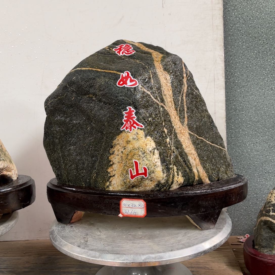 砖雕实物淋水拍摄