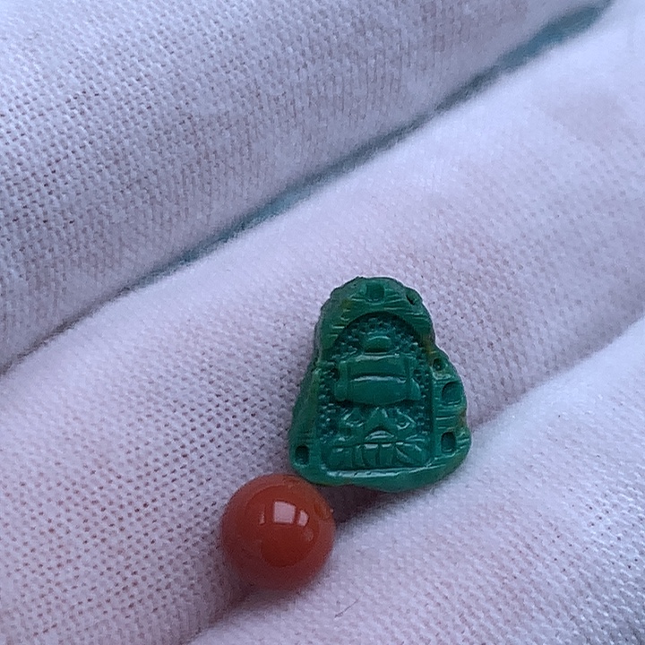南红玛瑙未镶嵌珠宝奇石