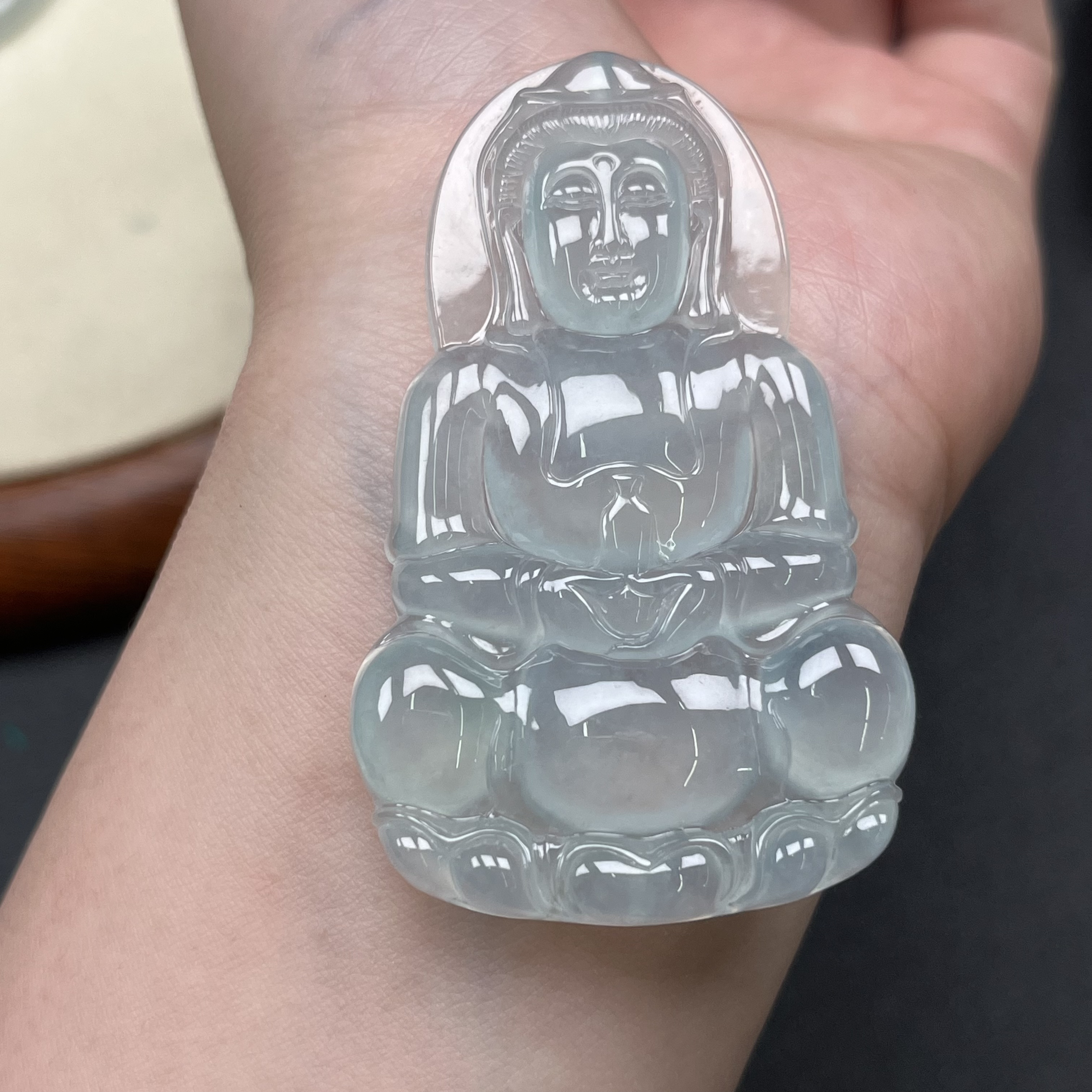 天然缅甸翡翠A货冰种晴底观音老坑料足61.8*39mm*5.9mm直播间吊坠