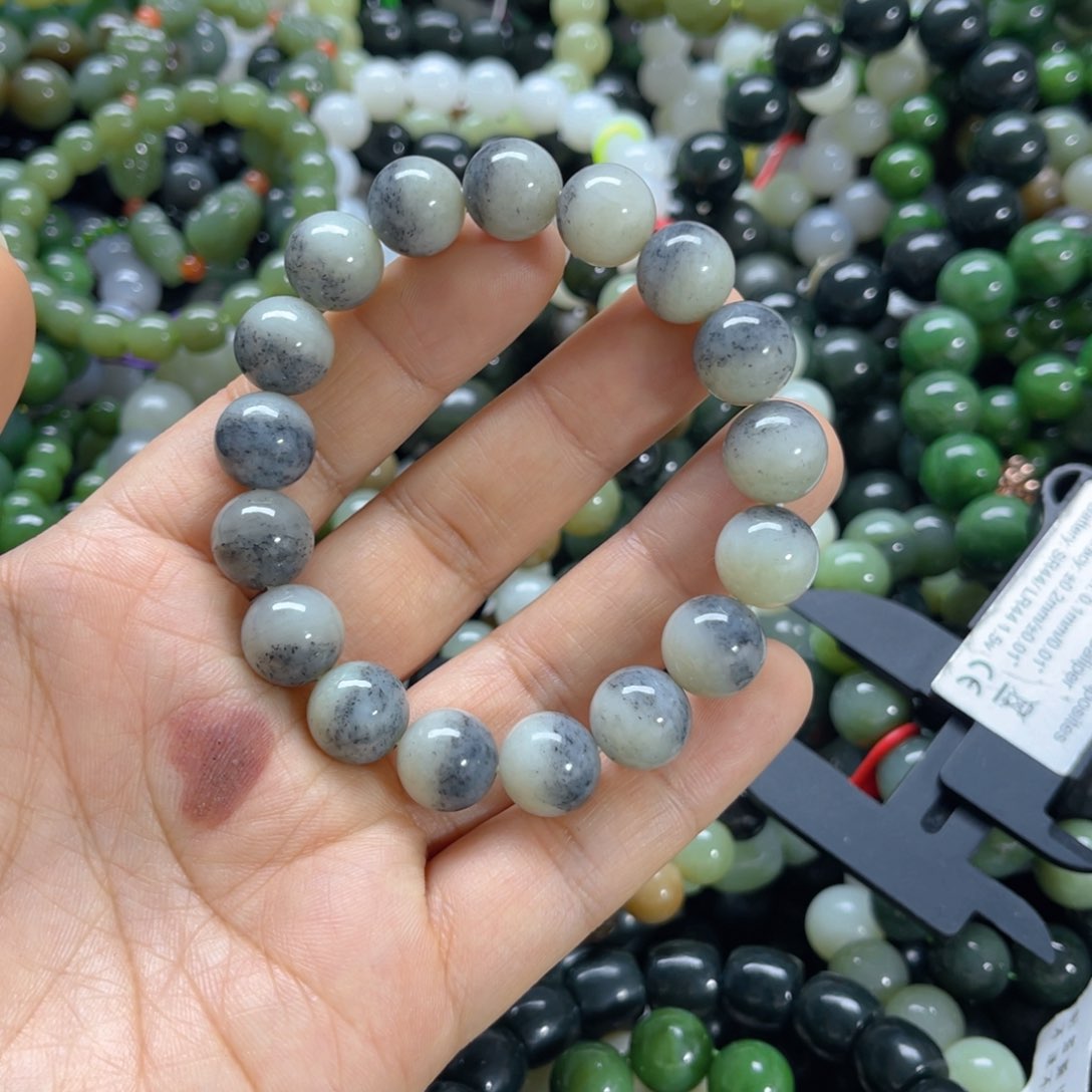 未镶嵌手链和田玉