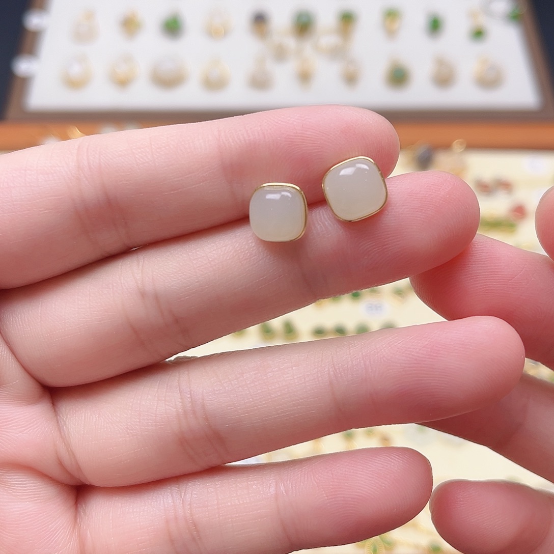 银S925镶嵌和田玉耳饰