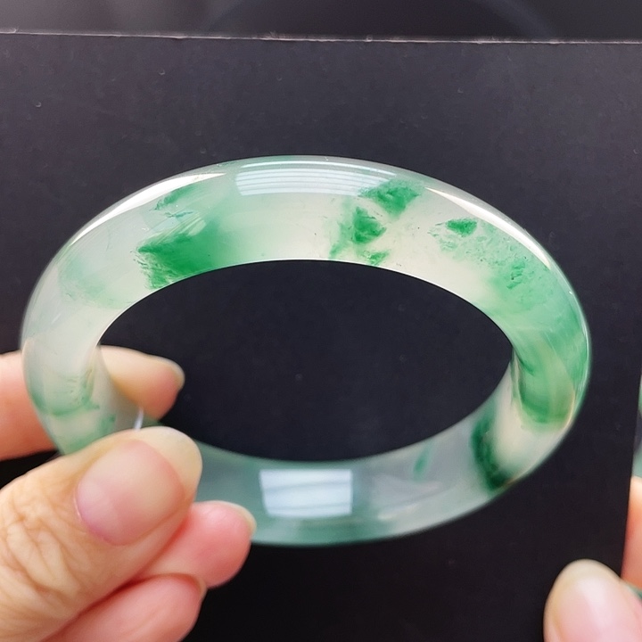 m***s石英质玉未镶嵌手镯55 －56