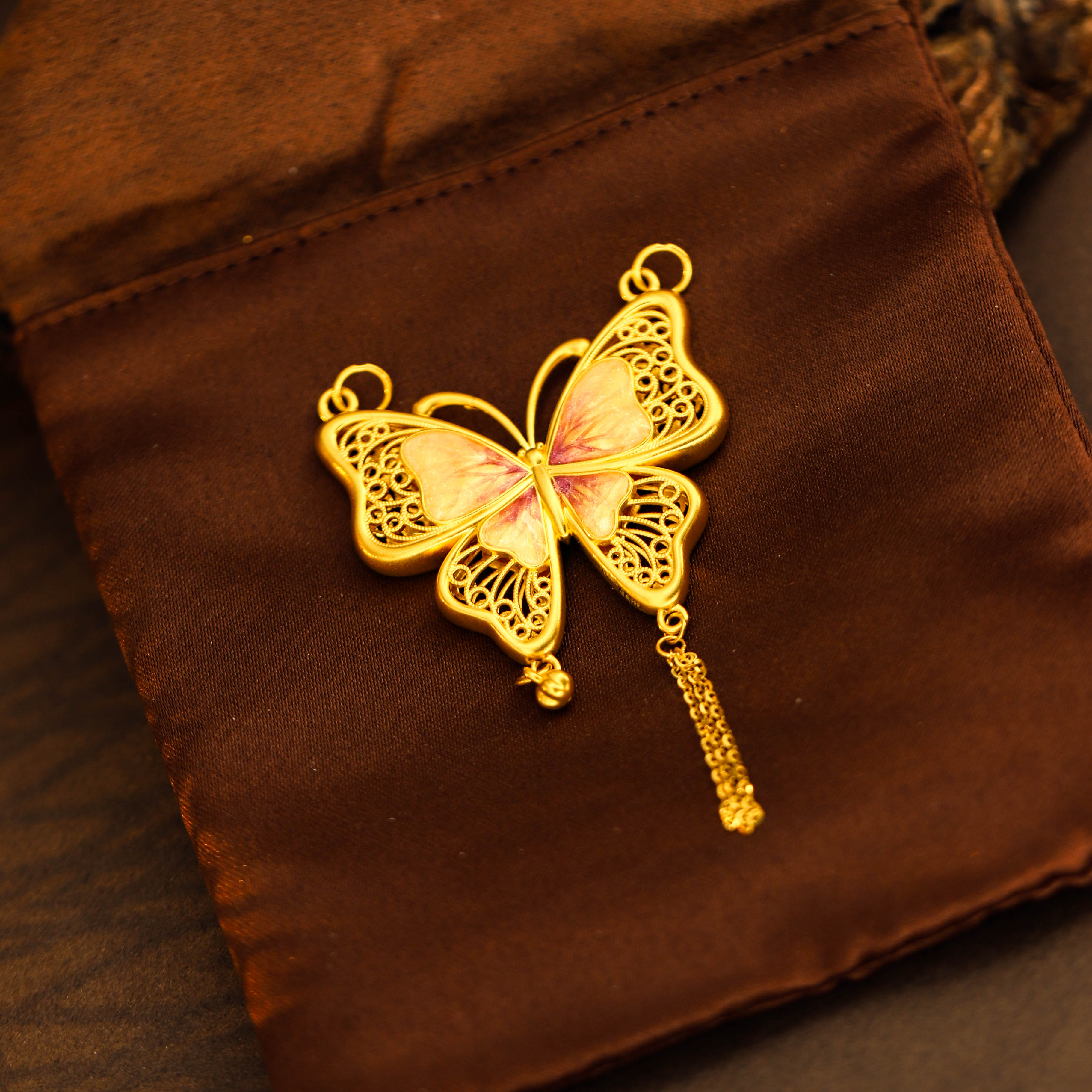 【漫漫专享】足金999 花丝粉蝴蝶流苏吊坠送女友 HJD907