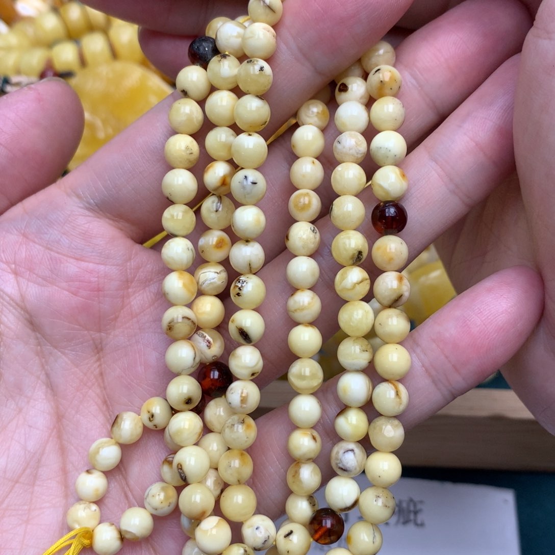 未镶嵌琥珀珠宝奇石26