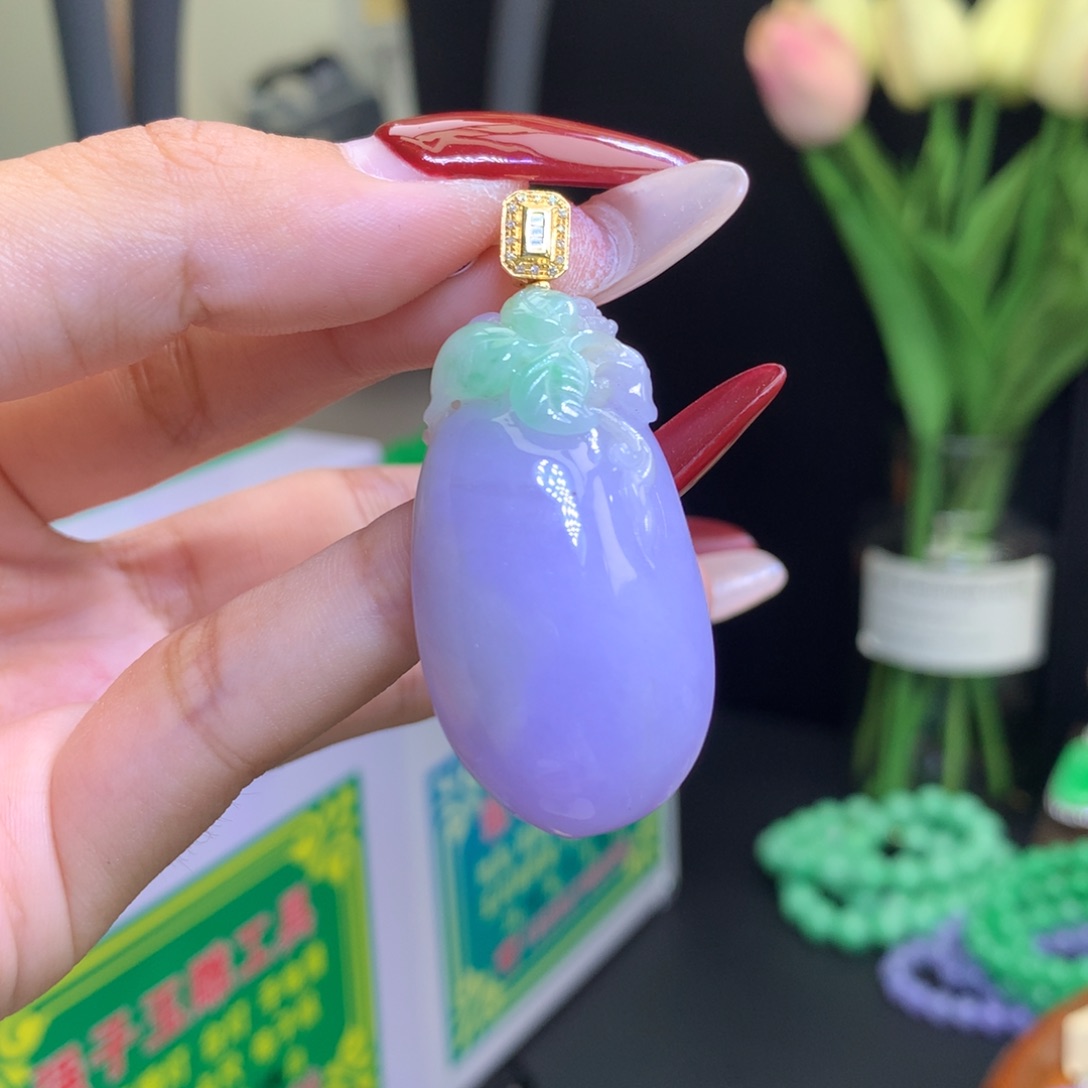 翡翠颈饰18K金镶嵌天然