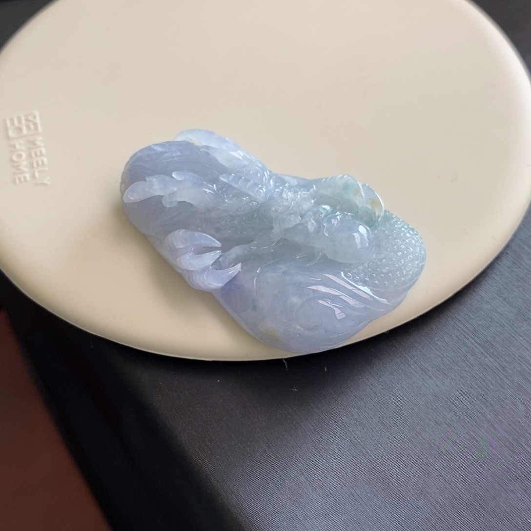 翡翠未镶嵌手链龙牌