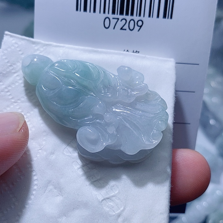 翡翠未镶嵌颈饰天光墟翡翠市场现金代购