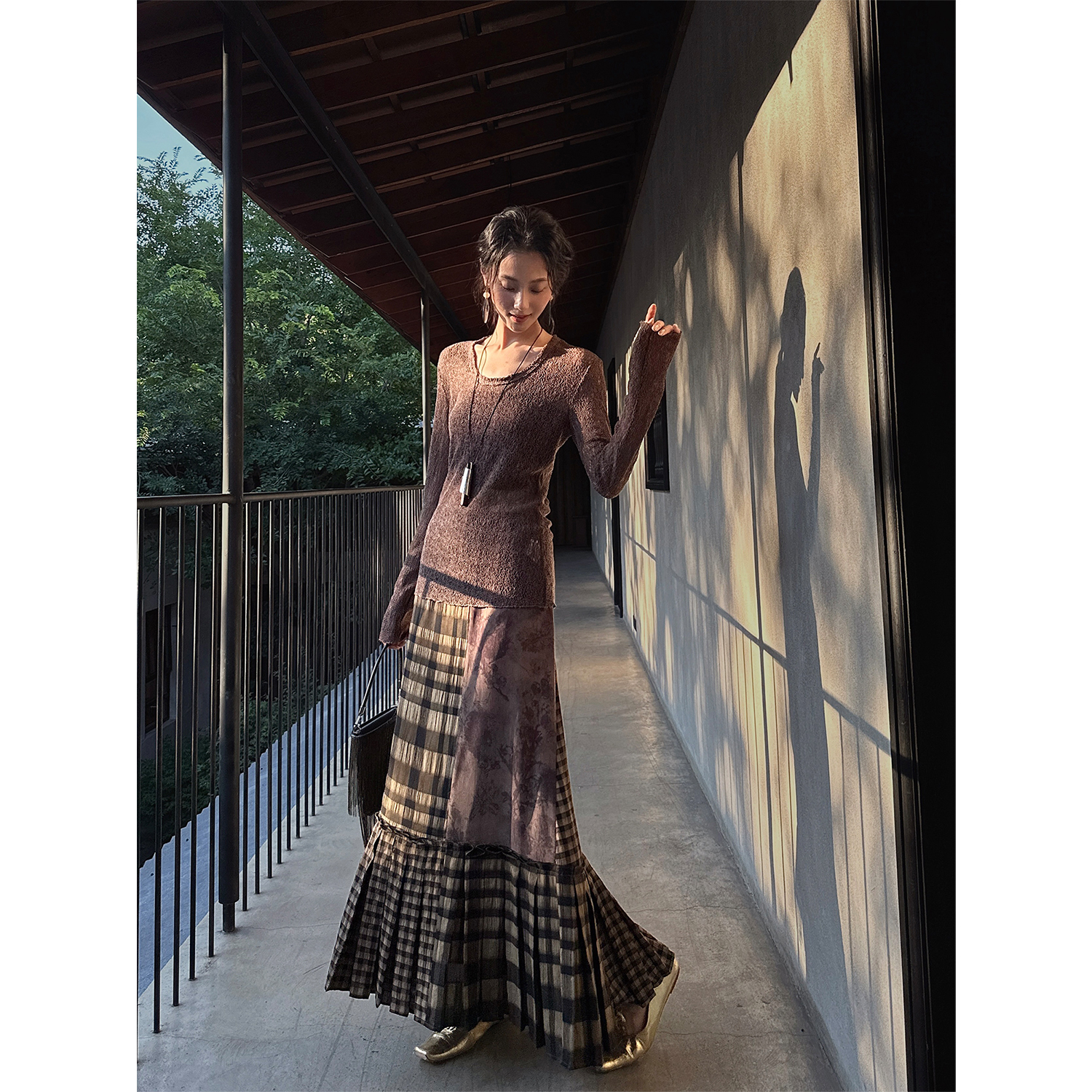三吉黑花8/31【旧梦】复古格纹立体压褶不对称半裙