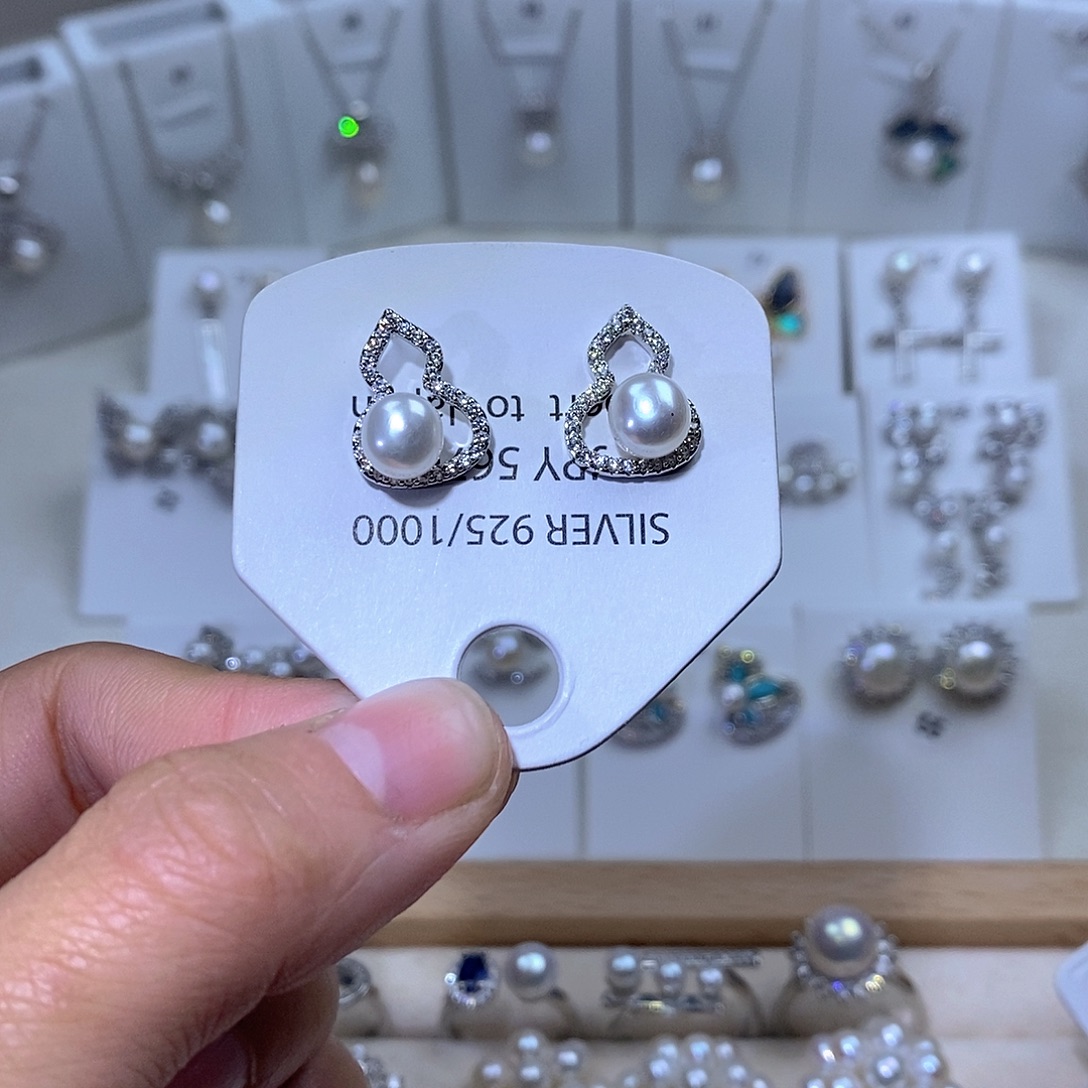 耳饰未镶嵌淡水珍珠