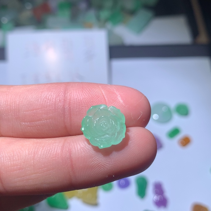 鼠***宝翡翠未镶嵌颈饰挂件