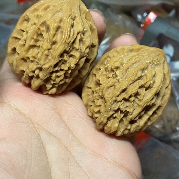 吊坠文玩核桃41修尖鸡心非全品核桃