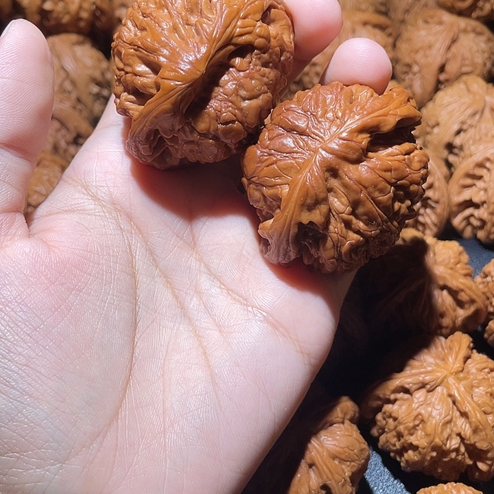 不***丶吊坠文玩核桃小妹三棱