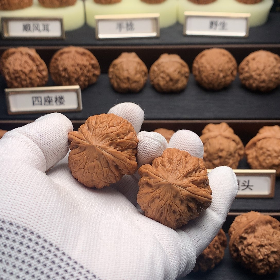 文玩核桃吊坠109号铁锤37