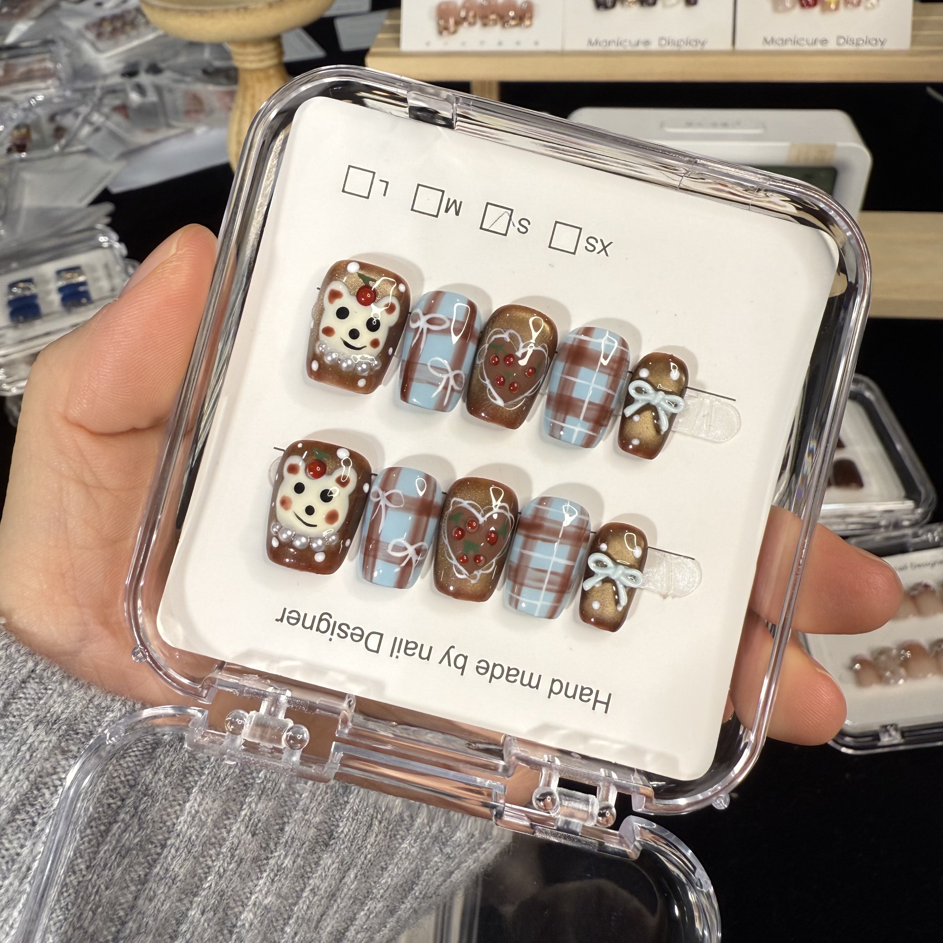 513【樱桃小熊】格纹熊熊甜酷风格短款显白日常百搭高级感穿戴甲