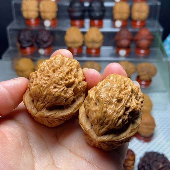 文玩核桃把件霸王蟾疙瘩包31