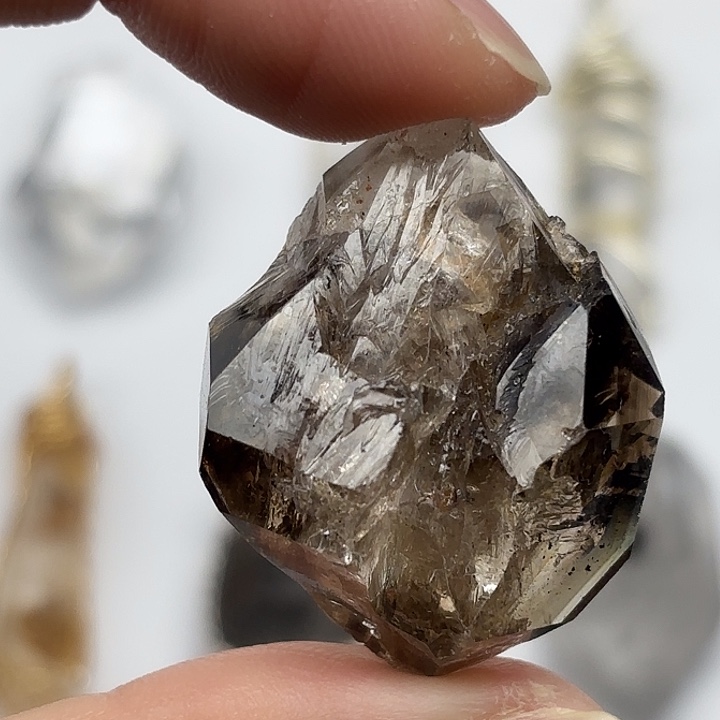 未镶嵌水晶颈饰茶闪灵钻33mm+