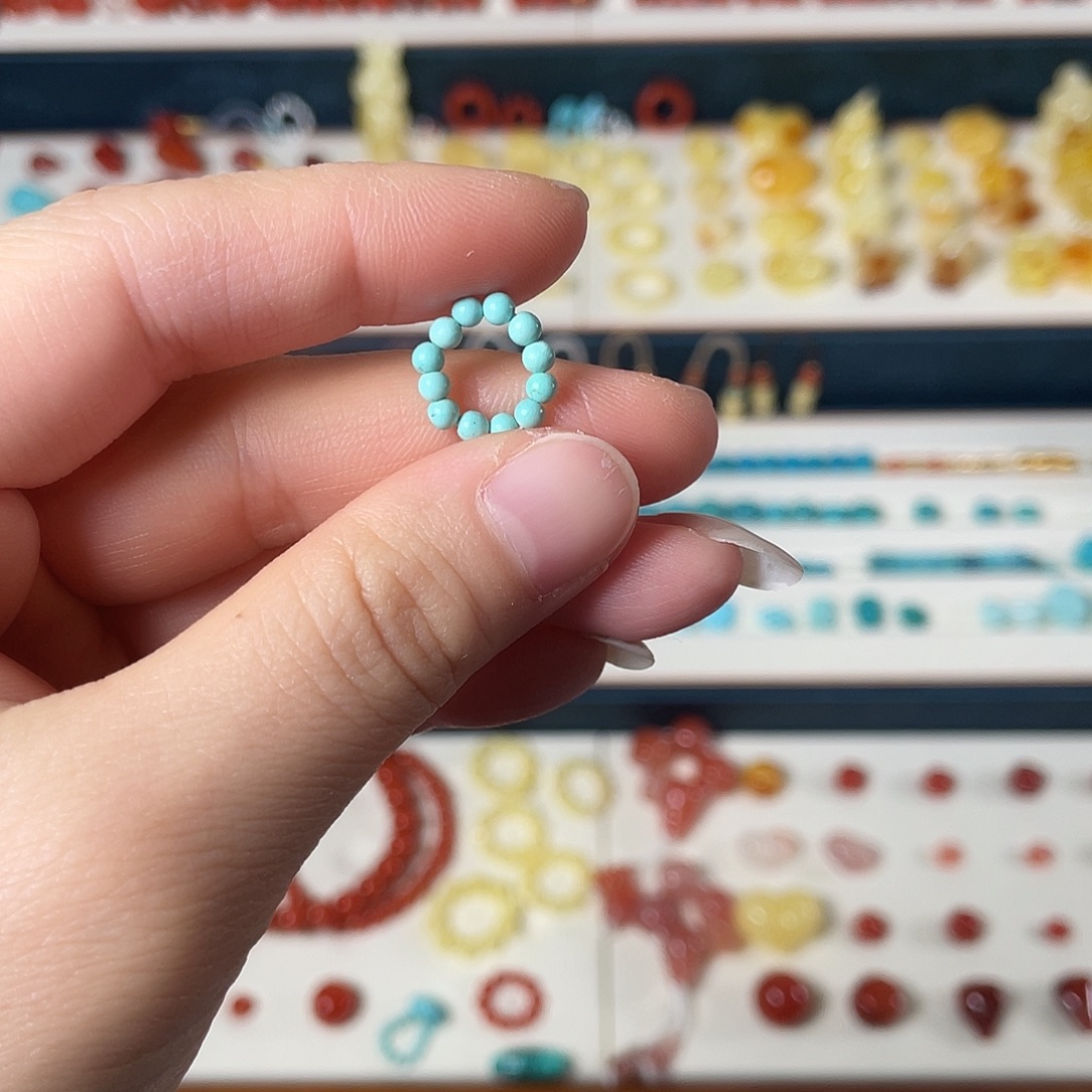 *****绿松石未镶嵌小珠跑环3mm