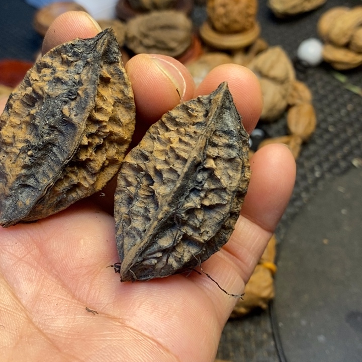 桃核吊坠娜姐真的185