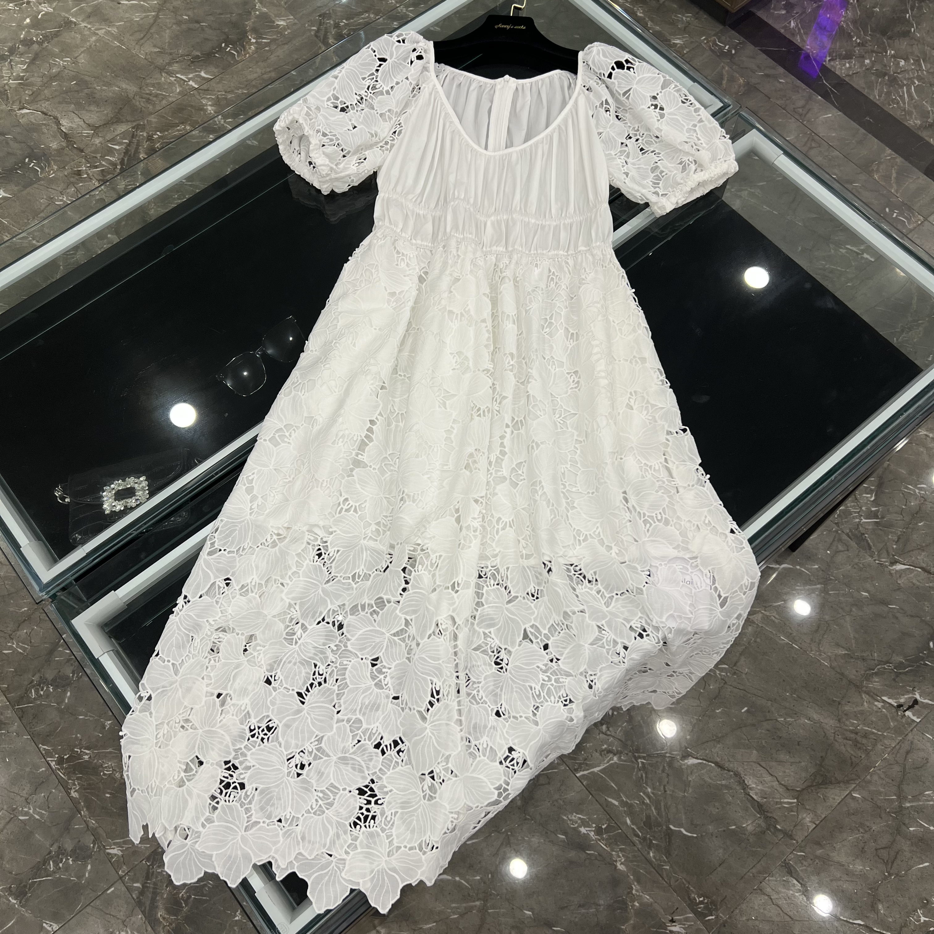 法式小众风南油蕾丝镂空甜美气质高腰显瘦连衣裙-105