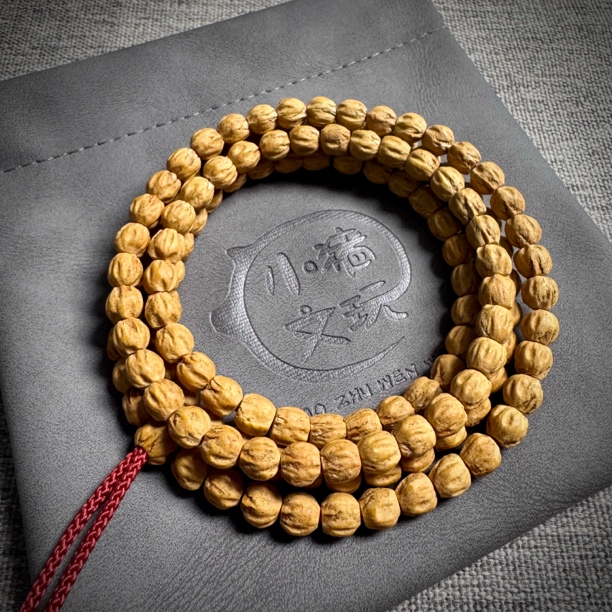 热振百香籽原装脖挂108鬼脸浅坑白牙油皮手串手持尺寸6-7长串高油