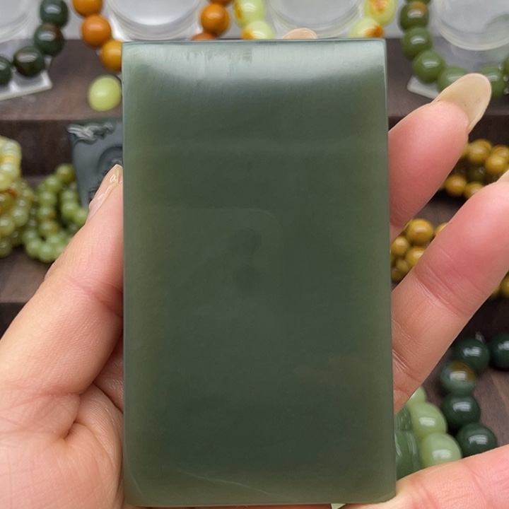 透闪石质玉未镶嵌吊坠(不含链)