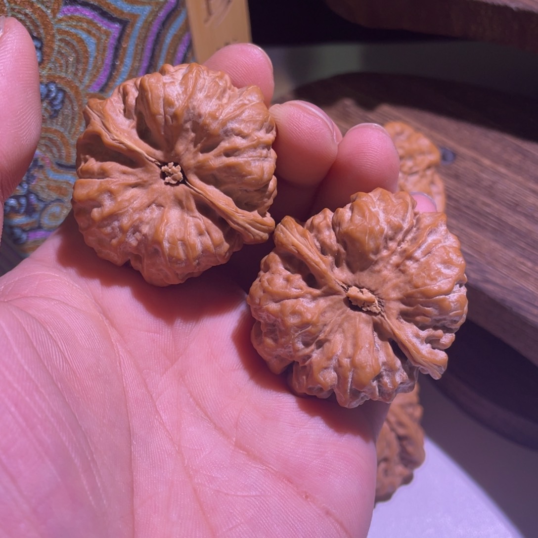 恒***爬吊坠文玩核桃蛤蟆