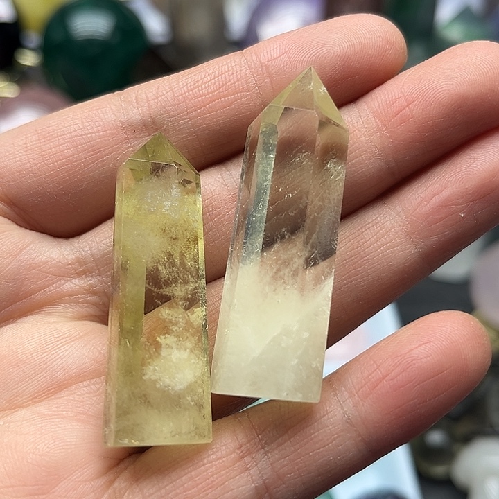 未镶嵌珠宝半成品水晶31克黄水晶柱