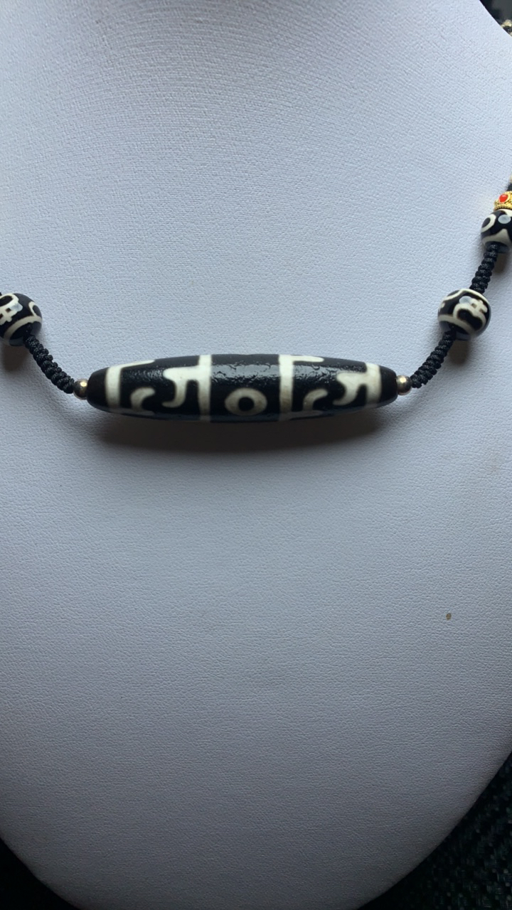 天然玛瑙连师三眼珠手工编绳寓意财和富辟与护消和除一切圆满